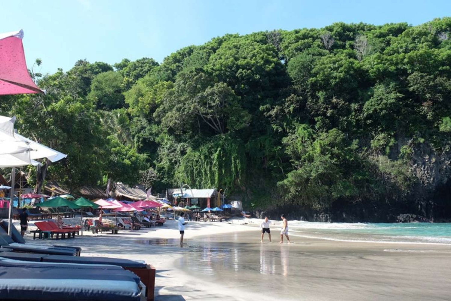 Sukma Puspita Beach: Surga Pantai Tersembunyi di Cilacap yang Tak Pernah Menyesal